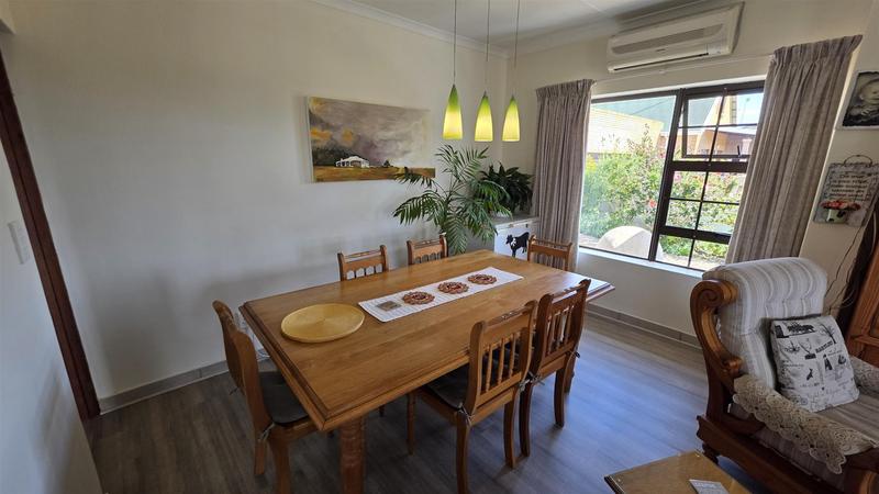 3 Bedroom Property for Sale in Fraaiuitsig Western Cape